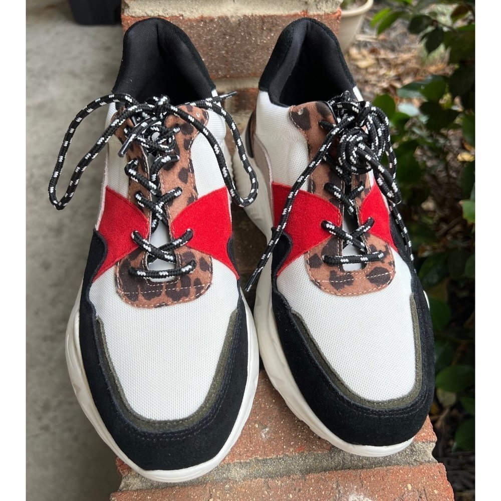 Steve Madden Leather Suede Sneakers — 10M